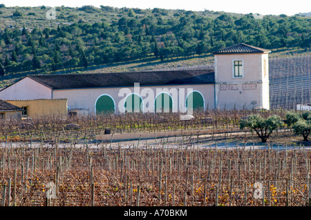 Domaine Gérard Bertrand, Chateau l'Hospitalet. La Clape. Languedoc. Le bâtiment principal. Le vignoble. La France. L'Europe. Banque D'Images