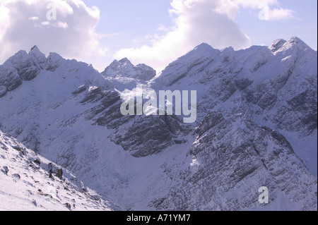 La partie centrale de la crête de Cuillin Bruach na frithe, Skye, Scotland, UK, en hiver Banque D'Images