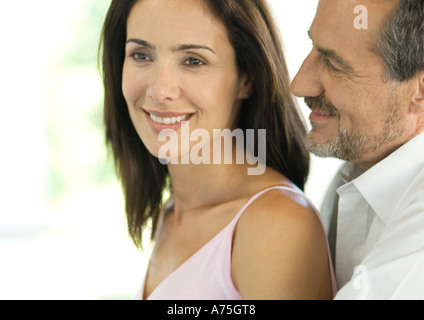 Couple souriant Banque D'Images