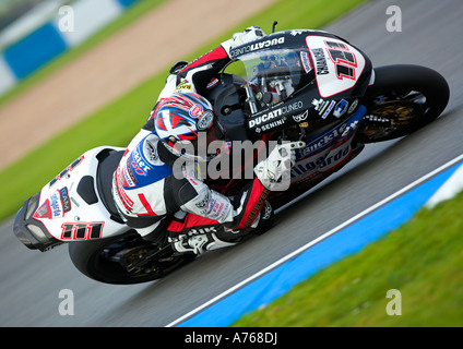 Ruben Xaus, 2007 World super bike Championship, Donington Park, parc, Leicestershire, équitation pour le Team Sterilgarda Banque D'Images