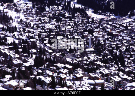 Vue sur Verbier centre ville de mountain Banque D'Images