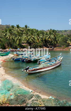 Les bateaux de pêche locaux à Baga, Nord de Goa, Goa, Inde Banque D'Images