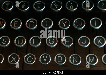 Détail d'un vieux clavier de machine à écrire Banque D'Images