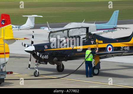 Voir d'un seul moteur turbopropulseur Tucano un plein à Shoreham Airport, West Sussex Banque D'Images