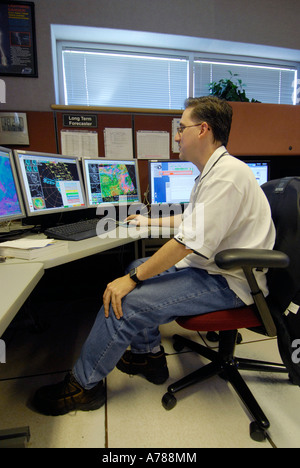 La station de radar Doppler Ruskin Floride Banque D'Images