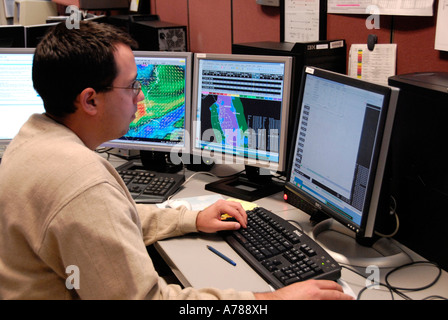 La station de radar Doppler Ruskin Floride Banque D'Images