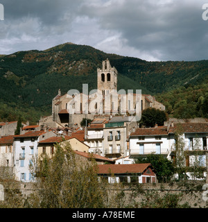 Église de Ste-Juste-et-Ste-Rufine Prats-de-Mollo Languedoc-Roussillion Pyrénées-orientales France Banque D'Images