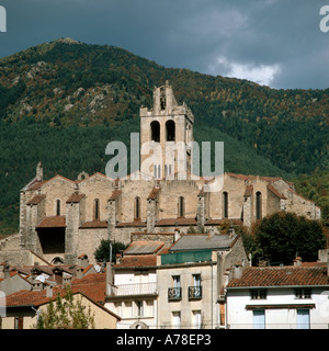 Église de Ste-Juste-et-Ste-Rufine Prats-de-Mollo Languedoc-Roussillion Pyrénées-orientales France Banque D'Images