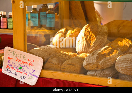 Miches de pain, marché bio, place Freyung, le centre de Vienne, Autriche Banque D'Images