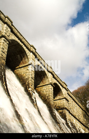 Barrage Burrator sur Dartmoor. Devon, UK Banque D'Images