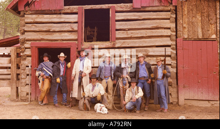 Mains Ranch ou cowboys à un Colorado guest ranch Banque D'Images