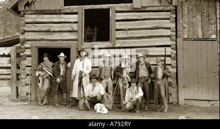 Mains Ranch ou cowboys à un Colorado guest ranch Banque D'Images