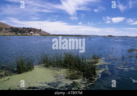 Pérou Puno, Lac Titicaca légende locale Règlement Uruguay Lakeside Banque D'Images