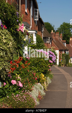 Maisons près de Kenilworth Kenilworth UK Juin 2005 Banque D'Images