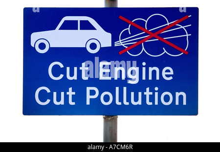 Cut coupure moteur, Ford signe de pollution, West Sussex, Angleterre, Royaume-Uni. Banque D'Images