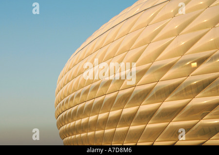 Munich, GER, 12. Octobre 2005 - Façade de Munich Allianz-Arena Banque D'Images