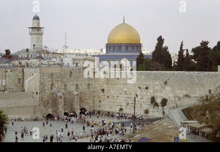 Mur ouest des lamentations et Dôme du rocher Jérusalem israël Banque D'Images