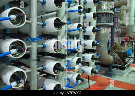 Station de dessalement d'Ashkelon Israël unités de dessalement membranaire close up d'unités membranaires avec réseau d'eau à bkgd Banque D'Images