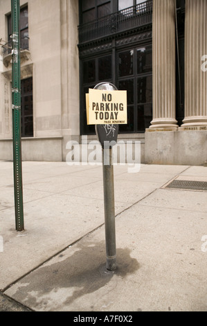 Un parking aucun papier d'aujourd'hui signe est enregistré à un mètre à New York États-Unis Mars 2006 Banque D'Images