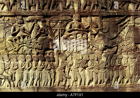 Bas-relief/Temple Frieze, Angkor Thom, Cambodge Banque D'Images