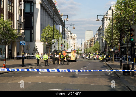 Cordon de Police sur Oxford Street, Londres Banque D'Images