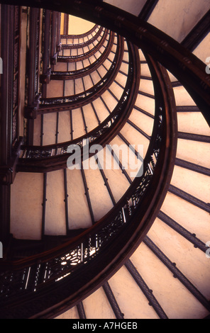 États-unis, Illinois, Chicago. Le Rookery Building conçu par Burnham & Root, hall repensé par Frank Lloyd Wright Banque D'Images