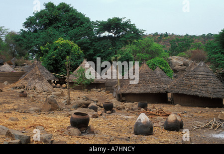 Les Bedik Iwol Pays Bassari Sénégal village Banque D'Images