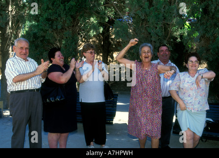 Espagnols, espagnols, mature, hommes et femmes, la danse, la danse flamenco, Flamenco dancer, les danseurs de Flamenco, Granada, Granada Province, Espagne Banque D'Images