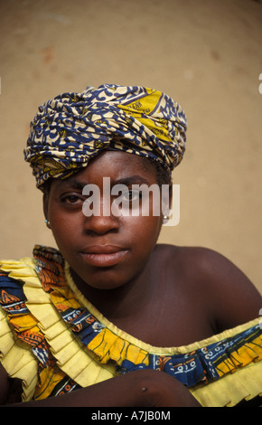 Fille Dogon, pays dogon, Mali Banque D'Images