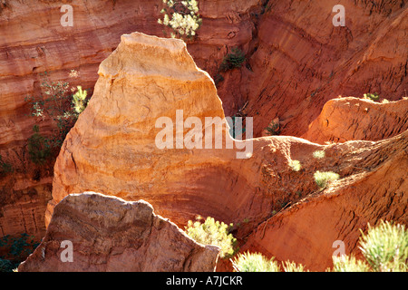 Carrières d'ocres à Roussillon en Provence, France. Banque D'Images