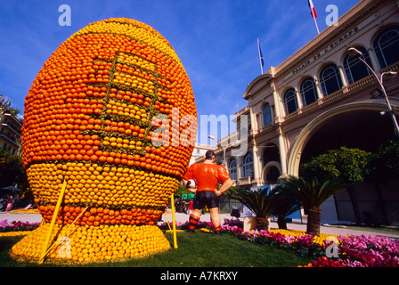 Menton Fête des Citrons Paca Alpes-Maritimes 06 French Riviera Cote d'Azur France Europe Banque D'Images