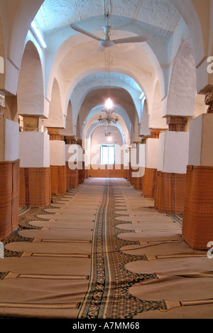 Salle de prière dans la mosquée Yunis dans la vieille ville, Ghadamès, Libye Banque D'Images