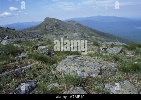 Amérique du Nord, Etats-Unis, NH, sentier des Appalaches. Les lacs de l'AMC les nuages hutte près de NH est Mt. Monroe. Banque D'Images