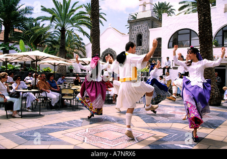 Espagne, Canaries, Gran Canaria island, Las Palmas, folklore célébration en Pueblo Canario Banque D'Images