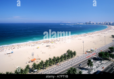 Brésil, Rio do Janeiro, la plage de Copacabana Banque D'Images
