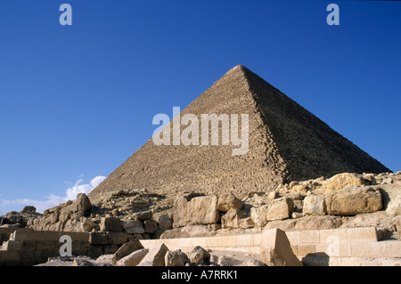 Vue sur la grande pyramide de Gizeh, Le Caire, Egypte Banque D'Images