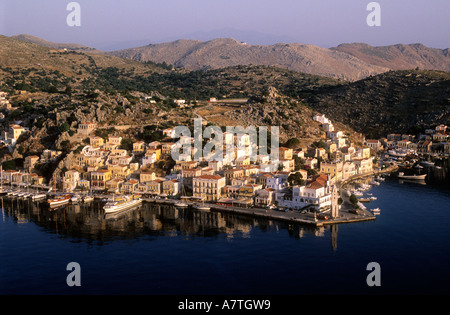 Grèce, Îles du Dodécanèse, l'île de Symi, port de Gialos Banque D'Images