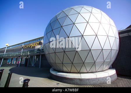 Sciences Techniquest centre d'activités pour toute la famille du sud de la baie de Cardiff au Pays de Galles HJ Banque D'Images