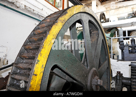 Vieux matériel de l'usine de canne à sucre, Calhetta, Madère, Portugal Banque D'Images