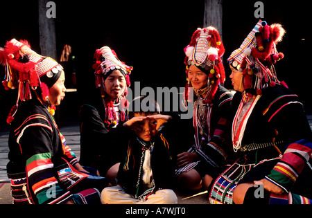 La Thaïlande, au nord, la ville de Chiang Mai, groupe de la minorité Akha Banque D'Images