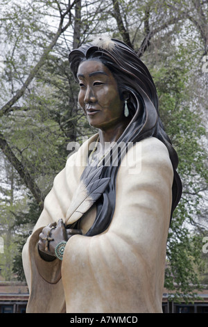 Sculpture représentant Kateri Tekakwitha 1656 1680 premier Américain à être promu un saint catholique. Banque D'Images