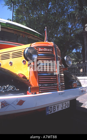 Malte. Un bus Bedford vintage à la gare routière de La Valette. L'année 2005. Banque D'Images