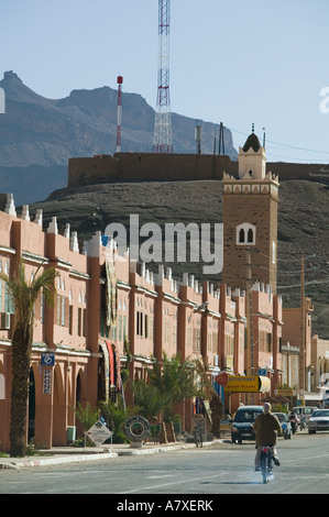 Le Maroc, la vallée du Draa, AGDZ Vallée du Draa : Vue sur Ville Banque D'Images