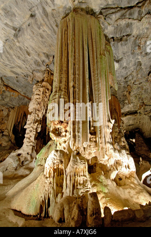 Formation géologique à Botha a située sur la Cango Caves près de Oudtshoorn en Afrique du Sud de la province. Banque D'Images