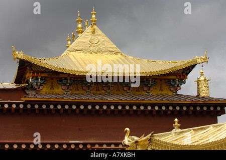 Songzhanling monastère. Zhongdian. La préfecture autonome tibétaine de Xian de dêqên. La province du Yunnan. Chine Banque D'Images