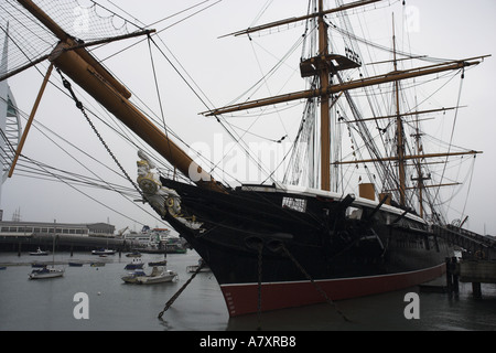 Le HMS Warrior amarré à Portsmouth sur la côte d'Angleterre Royaume-uni sounth Banque D'Images