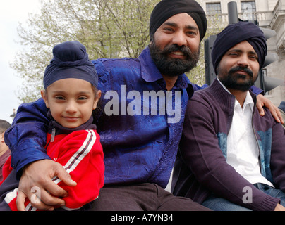 La communauté sikhe célébrer Vaisakhi à Trafalgar Square Londres Avril. Banque D'Images