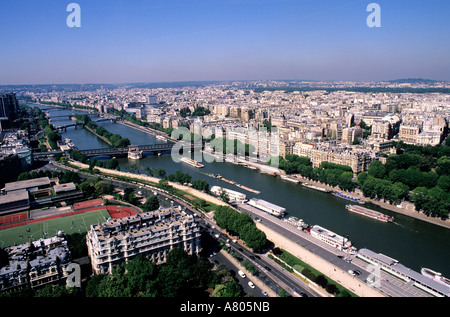 France, Paris, Seine River vu du haut de la Tour Eiffel Banque D'Images