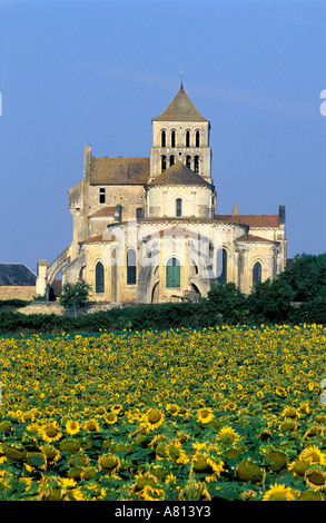 En France, deux Sevres, Saint Jouin de marnes eglise en Thouarsais région, l'architecture romane Banque D'Images