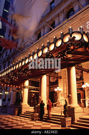 Plaza Hotel, 5e Avenue, New York City, USA Banque D'Images